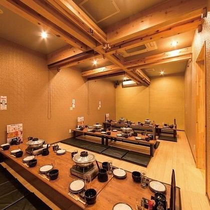 [Seating on the 2nd floor] We have private tatami rooms available! We will propose a variety of seats depending on the number of people and the occasion! Can accommodate up to 36 people for banquets★