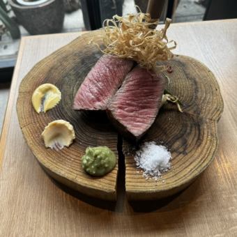 圣诞套餐 13,000 日元（仅限 12 月 20 日至 12 月 25 日 18:00 前预订）