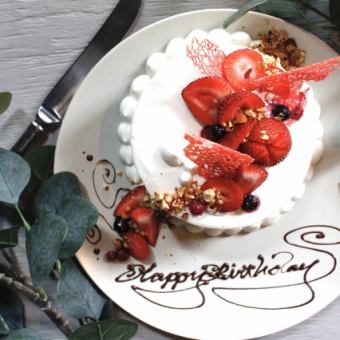 [Birthday/Anniversary] Anniversary cake with message ♪ 8,500 yen