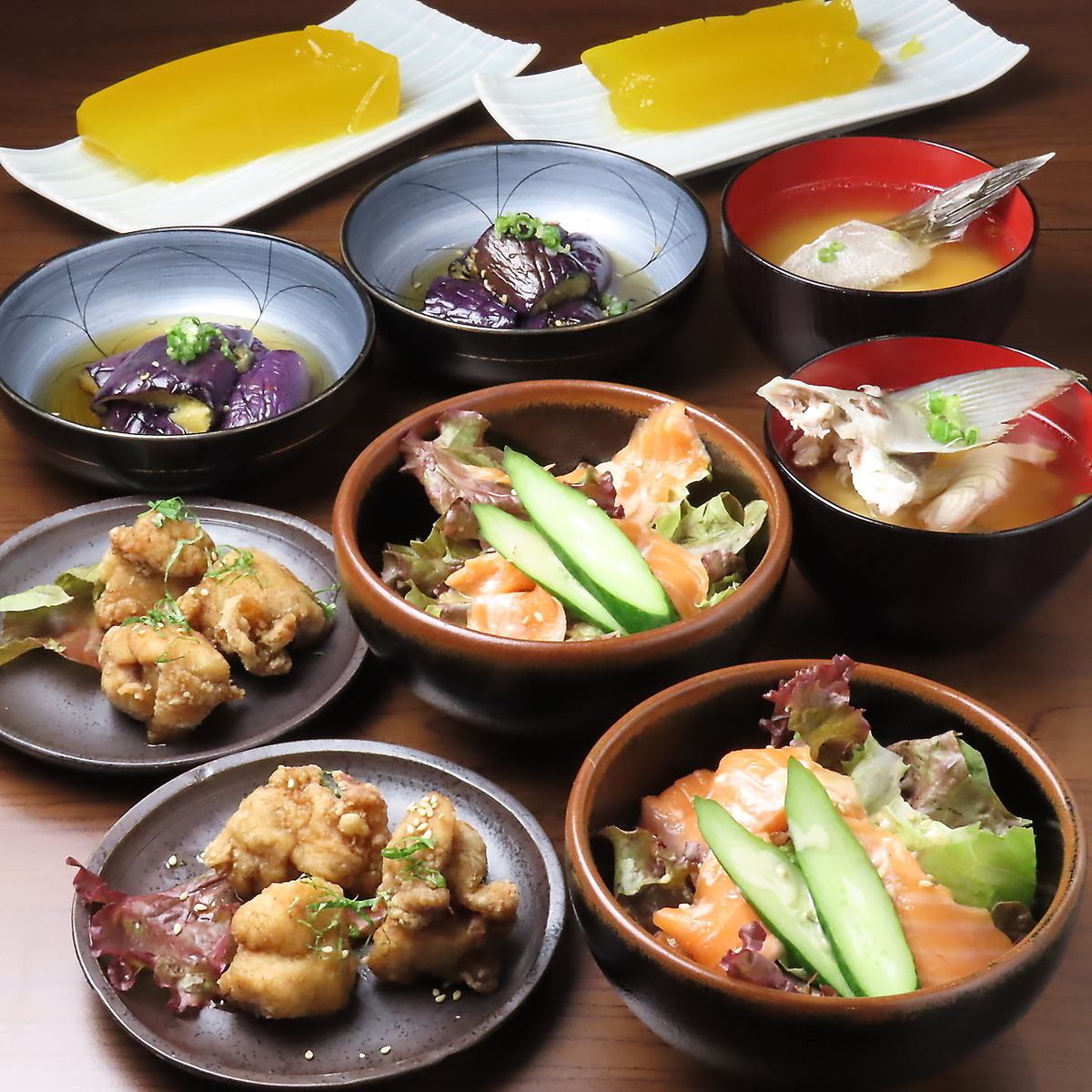 厳選食材を使用した、当店自慢の料理の数々はどれも絶品♪