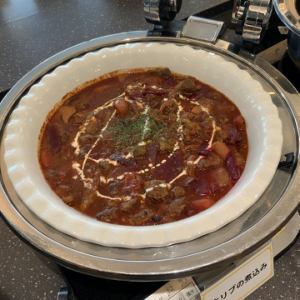 牛リブの煮込み