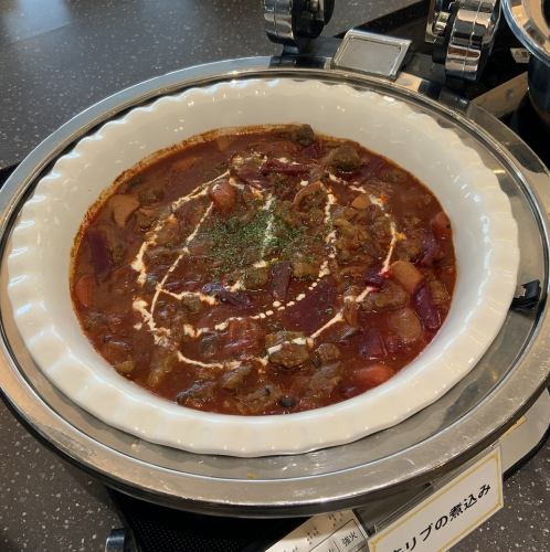 牛リブの煮込み