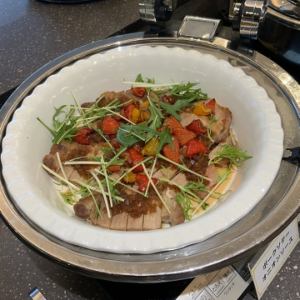 ポークソテー　オニオンソース