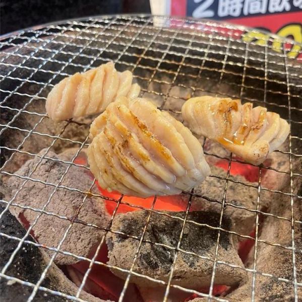 【上ミノ】ほどよい弾力とあっさりした味わいで、アクセントとしても人気！