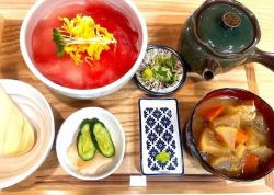 もちもち生まぐろ丼２種(生ビンチョウ・生キハダ)