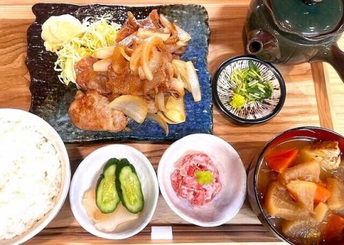 豚肩ロース生姜焼き定食