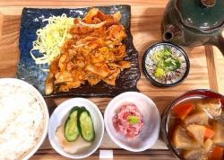ピリ辛豚キムチ定食
