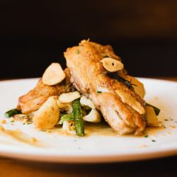 국산 닭 마늘 소테