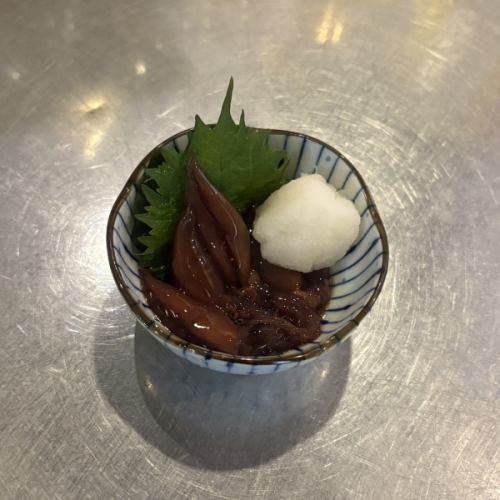 Pickled squid of hotflies