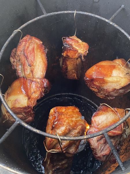 炭火つるし　焼豚