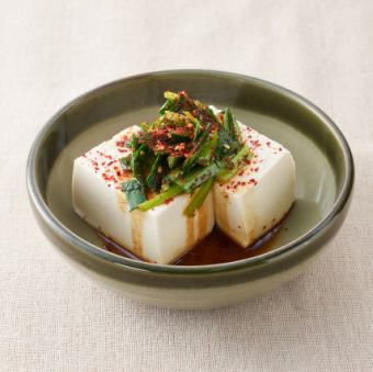 Cold tofu served with homemade sauce