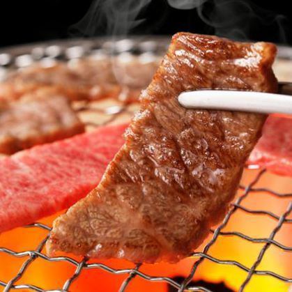 When it comes to yakiniku in Kure, Kuremon is the place to go! A restaurant where you can enjoy yakiniku from lunchtime