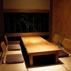A private room with a sunken kotatsu table that can accommodate up to 20 people.Make reservations fast.