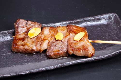道産黒毛和牛の和牛串(塩・たれ)