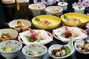 ●飲み放題付き「旬の豊コース」（神無月10月）