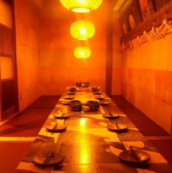 [Chartered tatami room] Perfect for a large number of banquets ♪ A sense of unity by connecting tables ◎