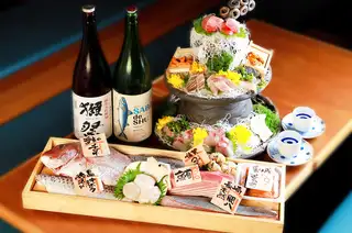 12月11日～【忘年会】２.５時間飲み放題付全10品☆マグロスペアリブ「満喫」コース 6000円(税込)