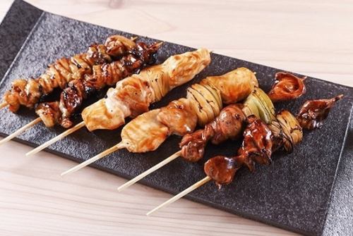三条産地鶏を贅沢に使用した【絶品焼鳥】は80円(税込)～