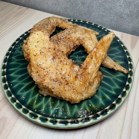 手羽先の唐揚げ
