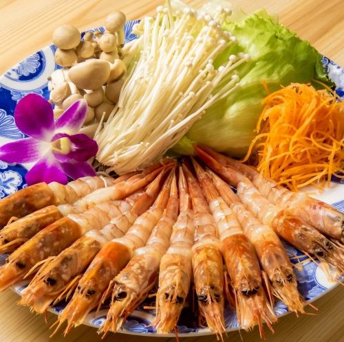 多彩なしゃぶしゃぶを堪能