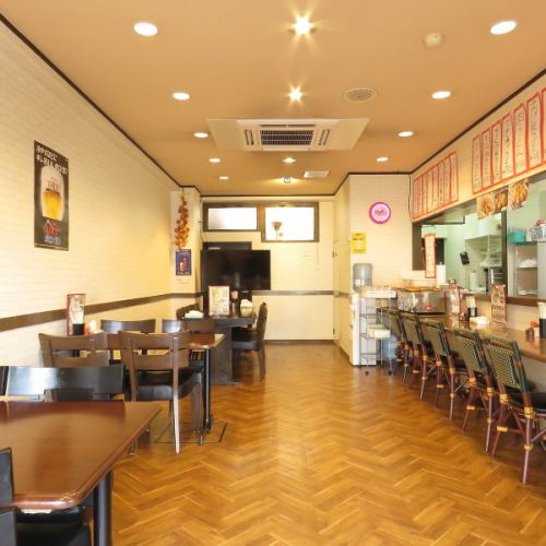 清潔感の店内になってます