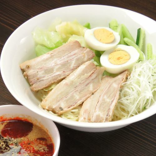 こだわり広島の食文化を楽しめる。