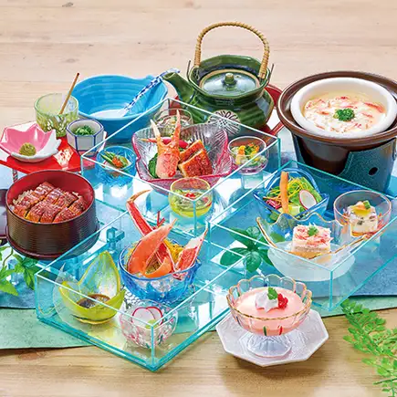 7/1～8/31【うなぎ祭】クリスタル三段重ランチ