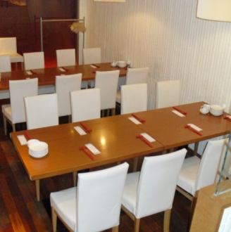 The semi-private room-style seats in the back of the store can seat 16 people! How about a banquet at your company or friends?Enjoy your meal in a calm atmosphere.
