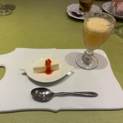 【健康ドリンク】セロリとオレンジの健康ドリンク