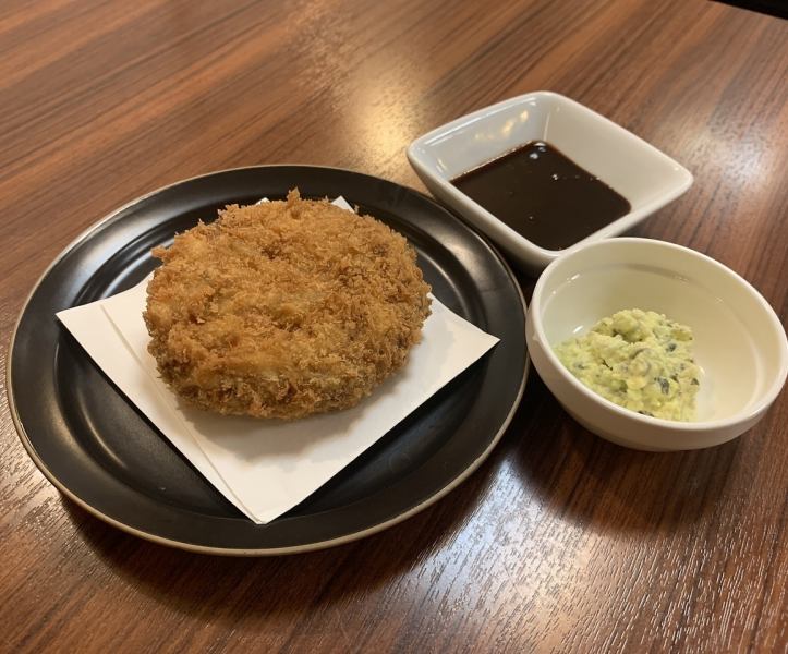 Kushiya's new specialty! 100% beef minced meat cutlet with A4 Japanese black beef