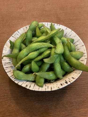 Boiled edamame beans