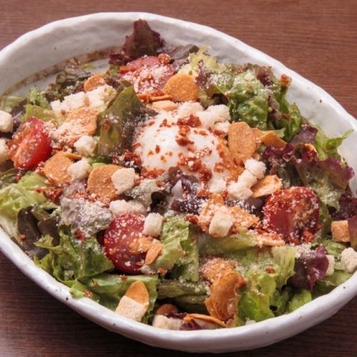 Garlic Caesar Salad