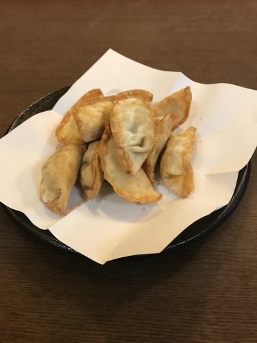 Regular fried gyoza (10 pieces)