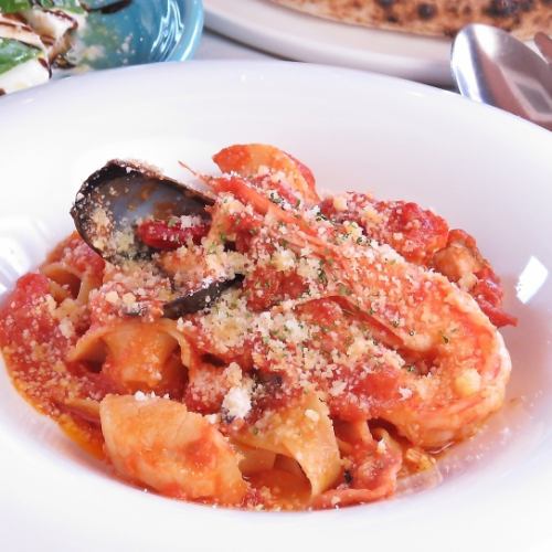 Our proud authentic pasta is a large serving +330 yen (tax included)♪