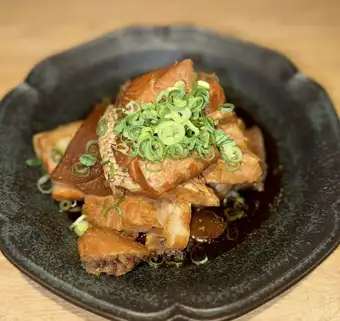 出汁薫る 魚のあら炊き