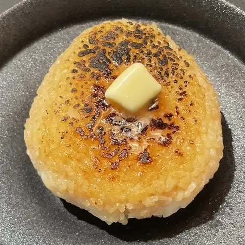 ばあばが作った 悪魔の焼きおにぎり