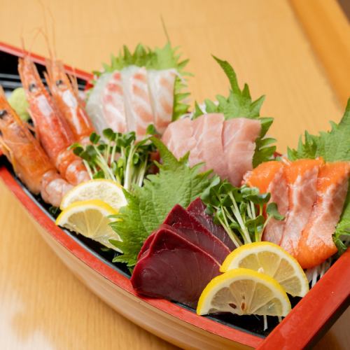 豊洲で仕入れた新鮮魚介