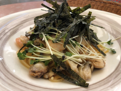 エビ イカ アサリ 名物市場風ビアンコスパゲッティ