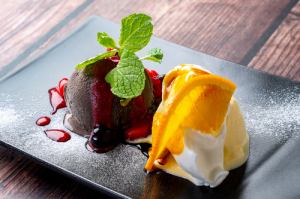 Assortment of two kinds of ice cream