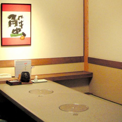 Japanese tatami room for 2 to 10 people
