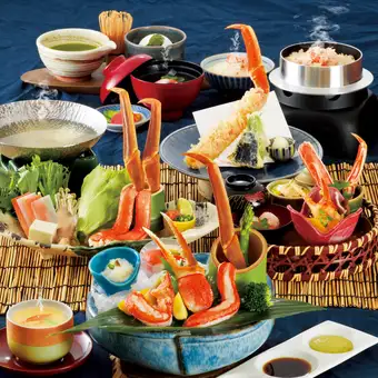 【限時優惠：8月1日-9月15日】繽紛蟹肉刺身懷石料理套餐（第二彈）【夏音】16道菜式，奢華享受 ◆ 9350日圓（含稅）
