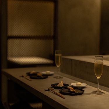 料理と一体になる空間美!雰囲気で織りなす非日常♪