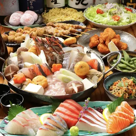 2h飲み放題!!【忘年会・新年会に◎】 生ビール付に変更可♪豪華!!海鮮鍋コース全14品