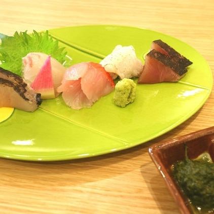 Assorted sashimi 5 types (3 slices each)