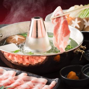 "Black Pork Shabu Shabu Course" with 2 hours of all-you-can-drink, 8 dishes total ⇒ 4,950 yen (tax included) {Banquet/Welcome Party/Private Party}