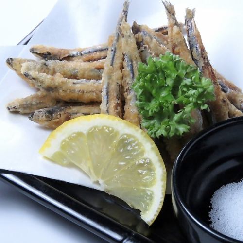 [Directly delivered from Makurazaki!] Kibinago fried