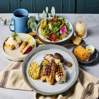 [2,500 yen lunch course] 5 dishes in total including 2 appetizers, grilled Iwate Prefecture-produced Nasai chicken, and salad delivered directly from a contracted farm