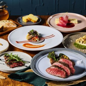 [Anniversary Dinner Course] Toast with sparkling wine and a plate of Japanese Black Beef course