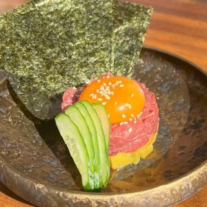 肉たくユッケ風