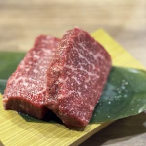 WAGYUブラックペッパーステーキ風